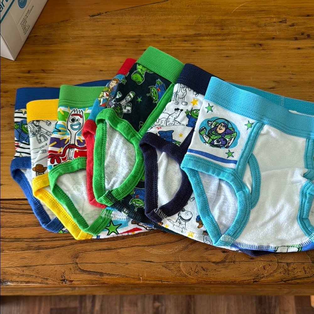Colorful Kids' Cartoon Character Briefs Set